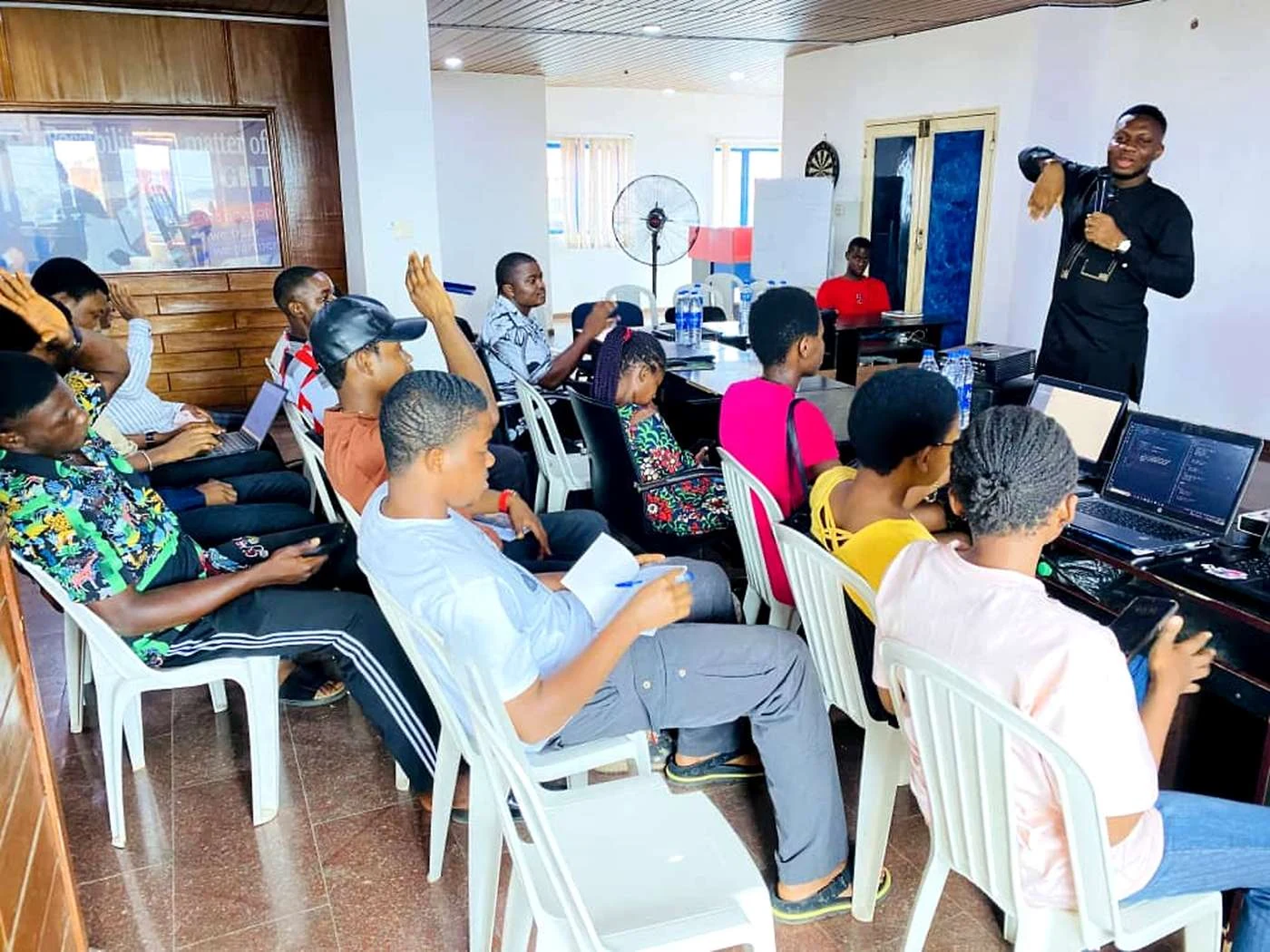 Tekhub NG live training session in progress